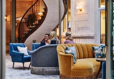 Soundsuit music for hotel lobby